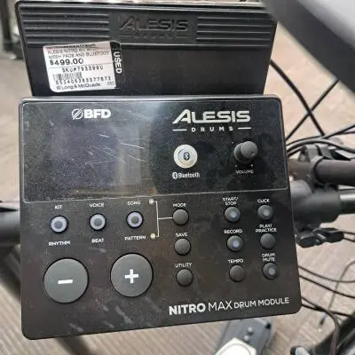 Alesis - NITROMAX 2